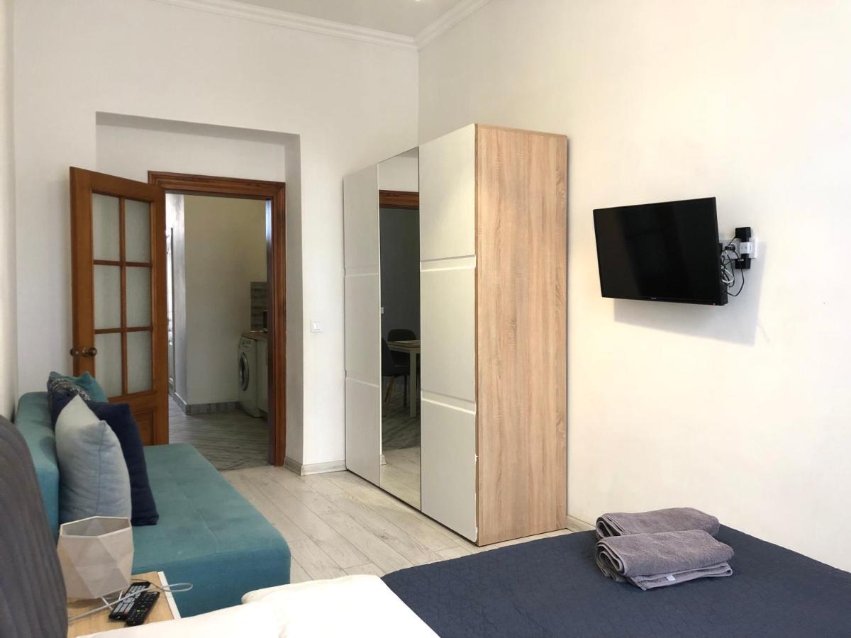 Romantic Apartments-Near Opera House 5/8 Liov Exterior foto