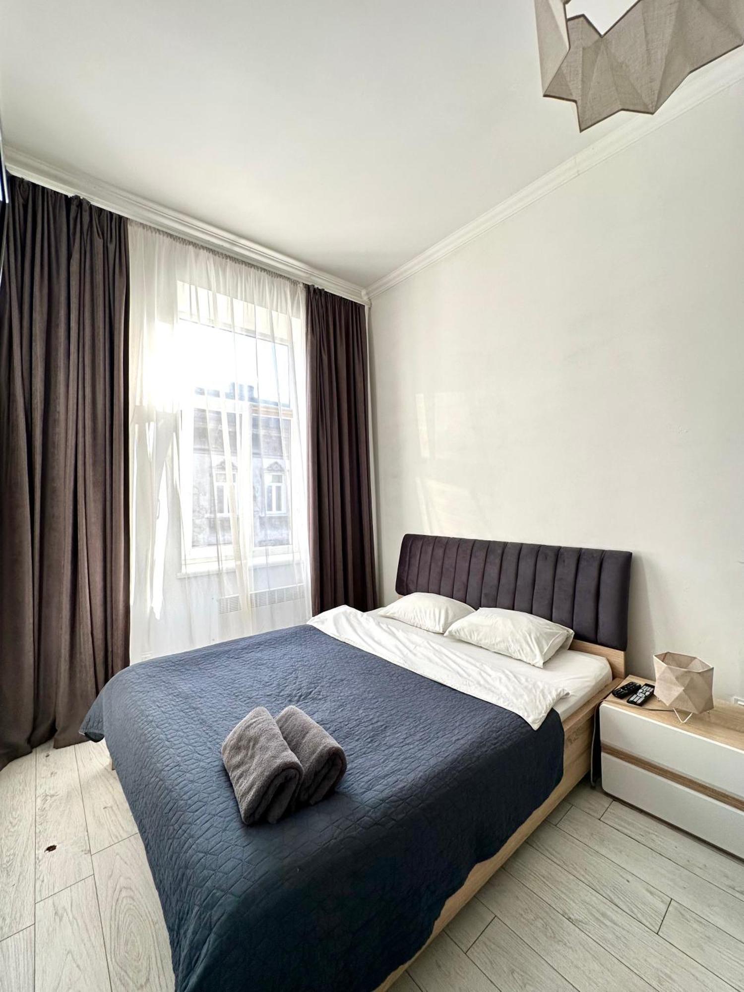 Romantic Apartments-Near Opera House 5/8 Liov Exterior foto